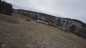 Ski areál Velflink Pernink - Sjezdovka - 17.11.2025 v 10:15 Ski areál Velflink Pernink - Sjezdovka - 17.11.2025 v 10:15