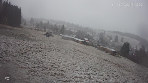 Ski areál Velflink Pernink - Sjezdovka - 17.11.2025 v 15:31 Ski areál Velflink Pernink - Sjezdovka - 17.11.2025 v 15:31