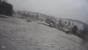 Ski areál Velflink Pernink - Sjezdovka - 17.11.2025 v 16:03 Ski areál Velflink Pernink - Sjezdovka - 17.11.2025 v 16:03