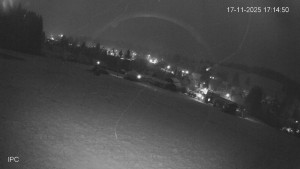 Ski areál Velflink Pernink - Sjezdovka - 17.11.2025 v 17:15 Ski areál Velflink Pernink - Sjezdovka - 17.11.2025 v 17:15