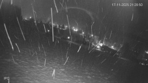 Ski areál Velflink Pernink - Sjezdovka - 17.11.2025 v 21:31 Ski areál Velflink Pernink - Sjezdovka - 17.11.2025 v 21:31