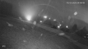 Ski areál Velflink Pernink - Sjezdovka - 15.12.2025 v 07:03 Ski areál Velflink Pernink - Sjezdovka - 15.12.2025 v 07:03