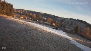 Ski areál Velflink Pernink - Sjezdovka - 15.12.2025 v 08:31 Ski areál Velflink Pernink - Sjezdovka - 15.12.2025 v 08:31