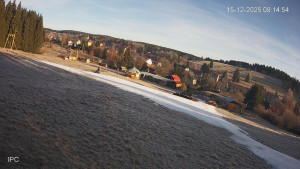 Ski areál Velflink Pernink - Sjezdovka - 15.12.2025 v 09:15 Ski areál Velflink Pernink - Sjezdovka - 15.12.2025 v 09:15