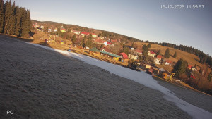 Ski areál Velflink Pernink - Sjezdovka - 15.12.2025 v 12:03 Ski areál Velflink Pernink - Sjezdovka - 15.12.2025 v 12:03