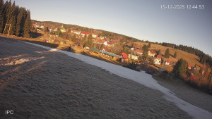 Ski areál Velflink Pernink - Sjezdovka - 15.12.2025 v 12:45 Ski areál Velflink Pernink - Sjezdovka - 15.12.2025 v 12:45