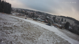 Ski areál Velflink Pernink - Sjezdovka - 23.12.2025 v 09:15 Ski areál Velflink Pernink - Sjezdovka - 23.12.2025 v 09:15