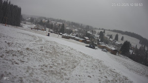 Ski areál Velflink Pernink - Sjezdovka - 23.12.2025 v 13:03 Ski areál Velflink Pernink - Sjezdovka - 23.12.2025 v 13:03
