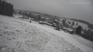 Ski areál Velflink Pernink - Sjezdovka - 23.12.2025 v 13:15 Ski areál Velflink Pernink - Sjezdovka - 23.12.2025 v 13:15