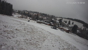 Ski areál Velflink Pernink - Sjezdovka - 23.12.2025 v 16:03 Ski areál Velflink Pernink - Sjezdovka - 23.12.2025 v 16:03