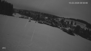 Ski areál Velflink Pernink - Sjezdovka - 15.2.2026 v 07:03 Ski areál Velflink Pernink - Sjezdovka - 15.2.2026 v 07:03