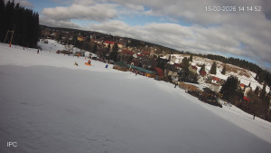 Ski areál Velflink Pernink - Sjezdovka - 15.2.2026 v 14:15 Ski areál Velflink Pernink - Sjezdovka - 15.2.2026 v 14:15