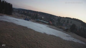 Ski areál Velflink Pernink - Sjezdovka - 23.3.2026 v 06:01 Ski areál Velflink Pernink - Sjezdovka - 23.3.2026 v 06:01