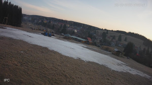 Ski areál Velflink Pernink - Sjezdovka - 23.3.2026 v 06:31 Ski areál Velflink Pernink - Sjezdovka - 23.3.2026 v 06:31