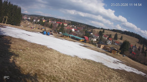 Ski areál Velflink Pernink - Sjezdovka - 23.3.2026 v 11:15 Ski areál Velflink Pernink - Sjezdovka - 23.3.2026 v 11:15