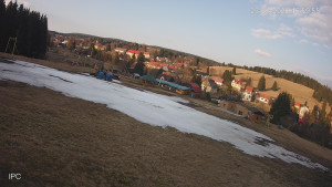 Ski areál Velflink Pernink - Sjezdovka - 23.3.2026 v 17:01 Ski areál Velflink Pernink - Sjezdovka - 23.3.2026 v 17:01