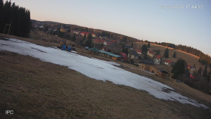 Ski areál Velflink Pernink - Sjezdovka - 23.3.2026 v 17:45 Ski areál Velflink Pernink - Sjezdovka - 23.3.2026 v 17:45