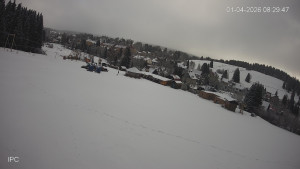 Ski areál Velflink Pernink - Sjezdovka - 1.4.2026 v 08:31 Ski areál Velflink Pernink - Sjezdovka - 1.4.2026 v 08:31