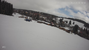 Ski areál Velflink Pernink - Sjezdovka - 1.4.2026 v 10:15 Ski areál Velflink Pernink - Sjezdovka - 1.4.2026 v 10:15