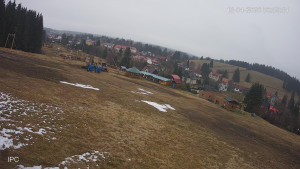 Ski areál Velflink Pernink - Sjezdovka - 12.4.2026 v 09:01 Ski areál Velflink Pernink - Sjezdovka - 12.4.2026 v 09:01