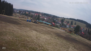 Ski areál Velflink Pernink - Sjezdovka - 16.4.2026 v 06:45 Ski areál Velflink Pernink - Sjezdovka - 16.4.2026 v 06:45