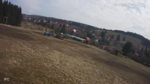 Ski areál Velflink Pernink - Sjezdovka - 16.4.2026 v 09:15 Ski areál Velflink Pernink - Sjezdovka - 16.4.2026 v 09:15