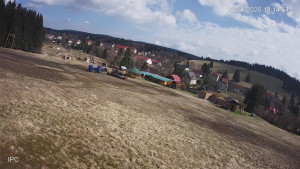 Ski areál Velflink Pernink - Sjezdovka - 16.4.2026 v 10:15 Ski areál Velflink Pernink - Sjezdovka - 16.4.2026 v 10:15