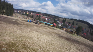 Ski areál Velflink Pernink - Sjezdovka - 16.4.2026 v 11:01 Ski areál Velflink Pernink - Sjezdovka - 16.4.2026 v 11:01