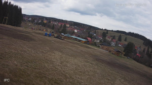 Ski areál Velflink Pernink - Sjezdovka - 16.4.2026 v 16:31 Ski areál Velflink Pernink - Sjezdovka - 16.4.2026 v 16:31