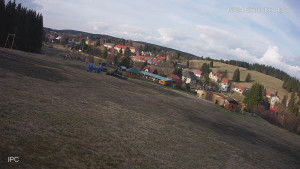 Ski areál Velflink Pernink - Sjezdovka - 16.4.2026 v 18:15 Ski areál Velflink Pernink - Sjezdovka - 16.4.2026 v 18:15