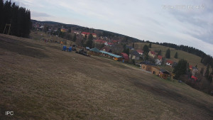 Ski areál Velflink Pernink - Sjezdovka - 16.4.2026 v 19:15 Ski areál Velflink Pernink - Sjezdovka - 16.4.2026 v 19:15