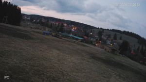 Ski areál Velflink Pernink - Sjezdovka - 16.4.2026 v 20:31 Ski areál Velflink Pernink - Sjezdovka - 16.4.2026 v 20:31