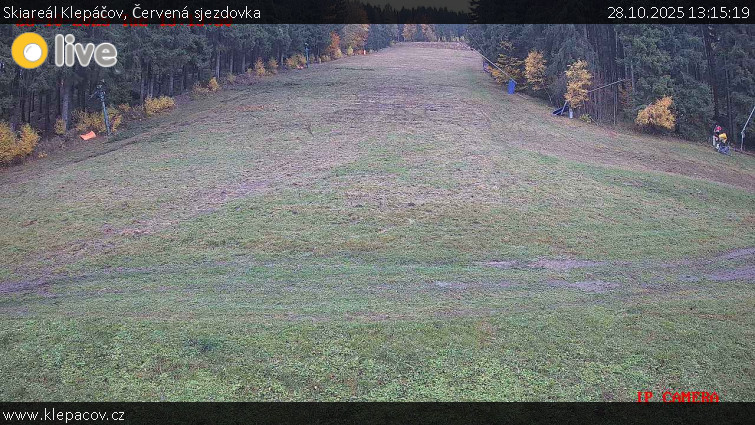 Skiareál Klepáčov - Červená sjezdovka - 28.10.2025 v 13:15 Skiareál Klepáčov - Červená sjezdovka - 28.10.2025 v 13:15