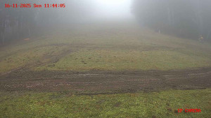 Skiareál Klepáčov - Červená sjezdovka - 16.11.2025 v 11:45 Skiareál Klepáčov - Červená sjezdovka - 16.11.2025 v 11:45