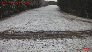 Skiareál Klepáčov - Červená sjezdovka - 18.11.2025 v 08:30 Skiareál Klepáčov - Červená sjezdovka - 18.11.2025 v 08:30