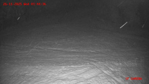 Skiareál Klepáčov - Červená sjezdovka - 26.11.2025 v 01:45 Skiareál Klepáčov - Červená sjezdovka - 26.11.2025 v 01:45