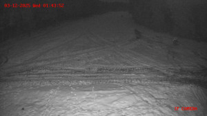 Skiareál Klepáčov - Červená sjezdovka - 3.12.2025 v 01:45 Skiareál Klepáčov - Červená sjezdovka - 3.12.2025 v 01:45