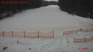 Skiareál Klepáčov - Červená sjezdovka - 26.1.2026 v 14:45 Skiareál Klepáčov - Červená sjezdovka - 26.1.2026 v 14:45