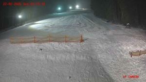 Skiareál Klepáčov - Červená sjezdovka - 22.2.2026 v 01:15 Skiareál Klepáčov - Červená sjezdovka - 22.2.2026 v 01:15