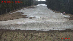 Skiareál Klepáčov - Červená sjezdovka - 25.3.2026 v 13:15 Skiareál Klepáčov - Červená sjezdovka - 25.3.2026 v 13:15