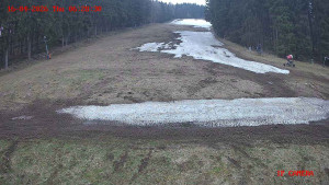 Skiareál Klepáčov - Červená sjezdovka - 16.4.2026 v 06:30 Skiareál Klepáčov - Červená sjezdovka - 16.4.2026 v 06:30