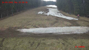 Skiareál Klepáčov - Červená sjezdovka - 16.4.2026 v 11:30 Skiareál Klepáčov - Červená sjezdovka - 16.4.2026 v 11:30