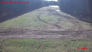 Skiareál Klepáčov - Červená sjezdovka - 26.4.2026 v 11:15 Skiareál Klepáčov - Červená sjezdovka - 26.4.2026 v 11:15