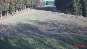 Skiareál Klepáčov - Červená sjezdovka - 26.4.2026 v 18:15 Skiareál Klepáčov - Červená sjezdovka - 26.4.2026 v 18:15