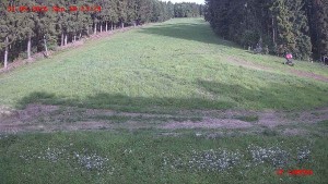 Skiareál Klepáčov - Červená sjezdovka - 31.5.2026 v 18:15 Skiareál Klepáčov - Červená sjezdovka - 31.5.2026 v 18:15