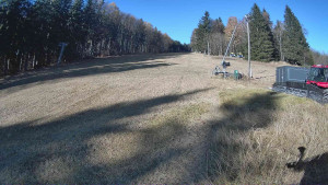 Lyžařský vlek Karlova Studánka - Sjezdovka - 7.11.2025 v 12:15 Lyžařský vlek Karlova Studánka - Sjezdovka - 7.11.2025 v 12:15