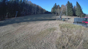 Lyžařský vlek Karlova Studánka - Sjezdovka - 7.11.2025 v 13:15 Lyžařský vlek Karlova Studánka - Sjezdovka - 7.11.2025 v 13:15