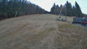 Lyžařský vlek Karlova Studánka - Sjezdovka - 15.11.2025 v 09:45 Lyžařský vlek Karlova Studánka - Sjezdovka - 15.11.2025 v 09:45