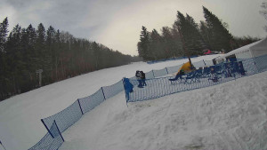 Lyžařský vlek Karlova Studánka - Sjezdovka - 16.2.2026 v 15:15 Lyžařský vlek Karlova Studánka - Sjezdovka - 16.2.2026 v 15:15