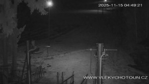 Ski areál Chotouň - Sjezdovka - 15.11.2025 v 05:00 Ski areál Chotouň - Sjezdovka - 15.11.2025 v 05:00